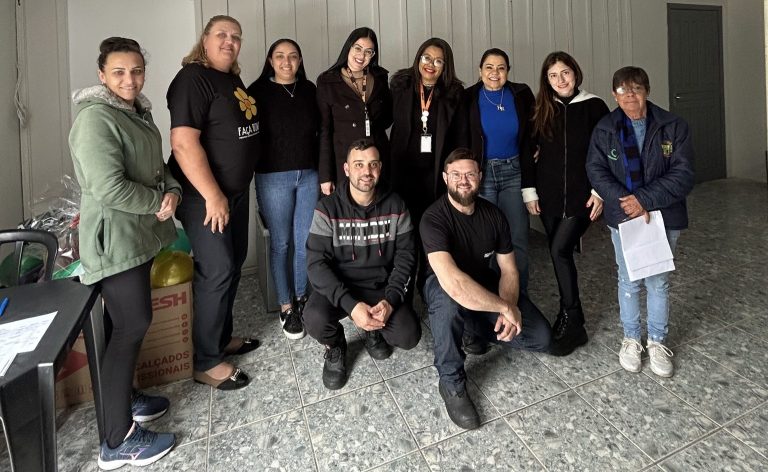 Equipe do Cras promoveu momento de diversão para as crianças. Foto: Assessoria de Imprensa/Prefeitura de Agudos do Sul