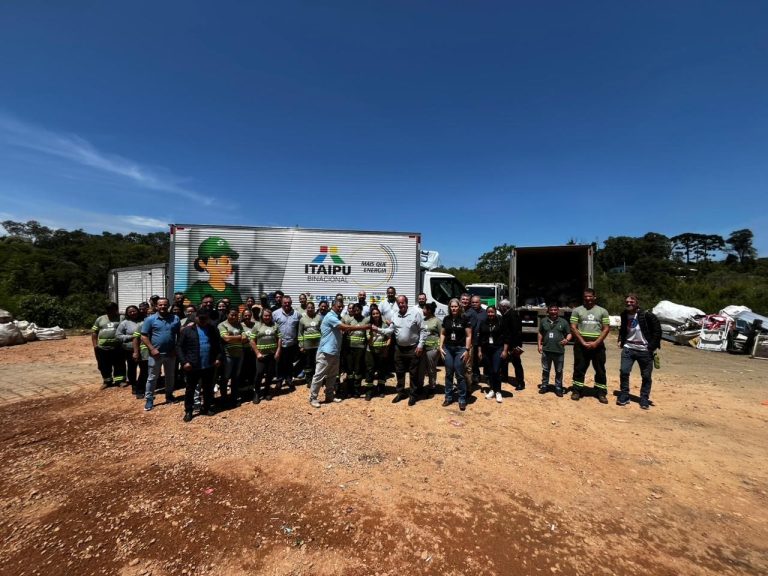 Autoridades participaram da inauguração da UVR Arecicla. Foto: Assessoria de Imprensa/Prefeitura de Tijucas do Sul