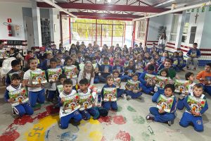 Todas as crianças da rede municipal de ensino receberam livros. Foto: Assessoria de Imprensa/Prefeitura de Piên
