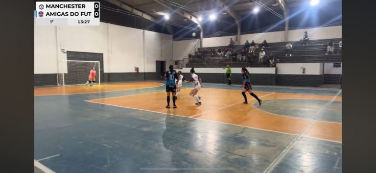 Feminino está avançando nas disputas do campeonato de futsal. Foto: Assessoria de Imprensa/Prefeitura de Tijucas do Sul