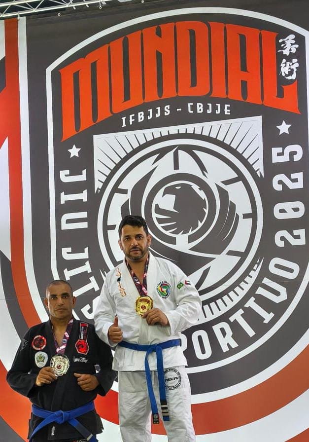 Adriano Siqueira celebrou o titulo de campeão. Foto: Divulgação