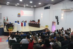 Cerimônia marcou a posse das novas diretoras e pedagogas. Foto: Arquivo/O Regional