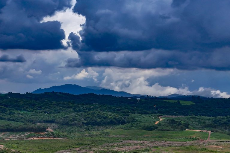 Ciclone extratropical não atinge o Paraná, mas trará chuva. Foto: Roberto Dziura Jr/AEN