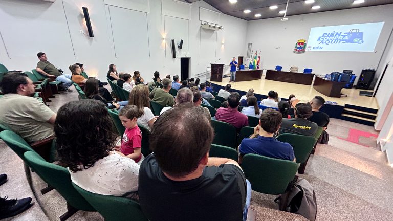 Programa foi lançado oficialmente durante solenidade na Câmara de Vereadores. Foto: Assessoria de Imprensa/Prefeitura de Piên