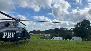 Helicóptero da PRF foi acionado para apoio no atendimento ao acidente. Foto: PRF