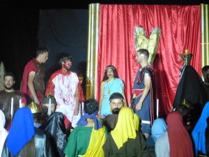 Uma das cenas do Teatro da Paixão de Cristo em Piên. Foto: O Regional