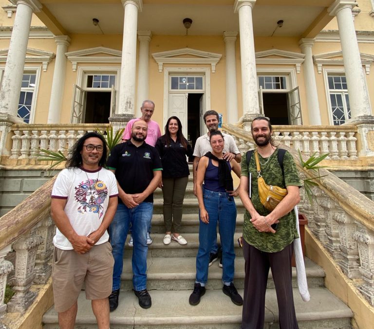 Equipe de produção do filme no Casarão. Foto: Assessoria de Imprensa/Prefeitura de Campo do Tenente