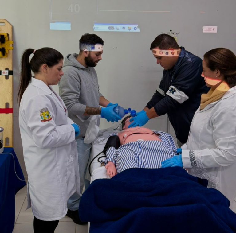 Profissionais da saúde participaram da capacitação. Foto: Assessoria de Imprensa/Prefeitura de Agudos do Sul
