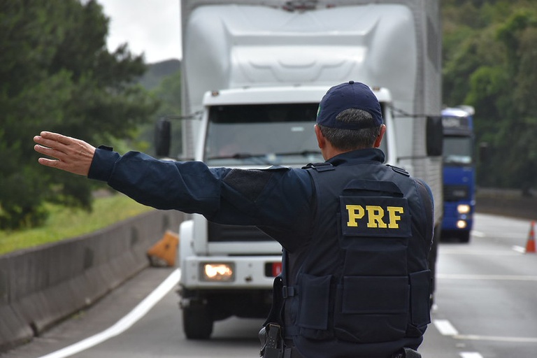 PRF fará a Operação Corpus Christi nas rodovias federais do Paraná. Foto: Divulgação/PRF