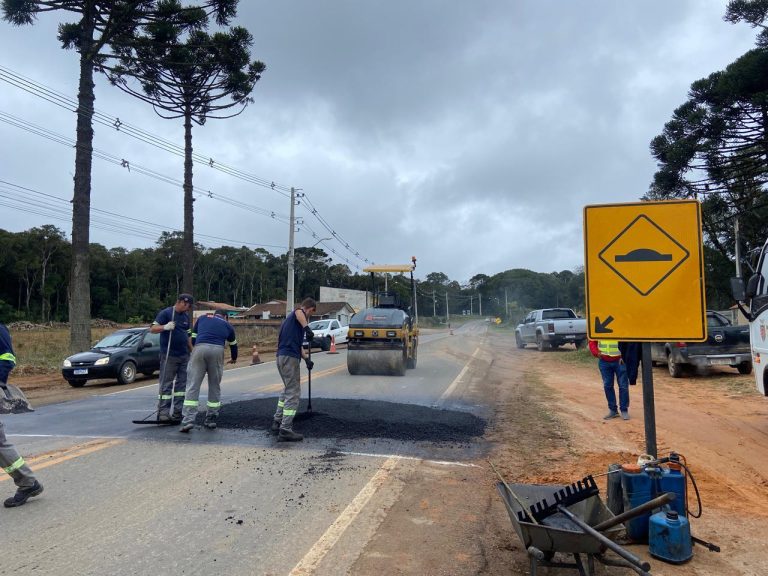 Redutores estão sendo instalados na rodovia PR-281. Foto: Assessoria de Imprensa/Prefeitura de Tijucas do Sul