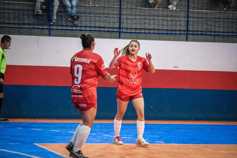 Partidas são realizadas no ginásio central. Foto: Ky_fotografiaofc