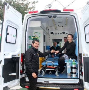 Nova ambulância foi entregue à Secretaria de Saúde. Foto: Arquivo/O Regional