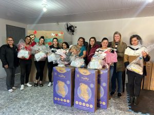 Kits foram entregues às gestantes e puérperas atendidas pelo Cras. Foto: Assessoria de Imprensa/Prefeitura de Agudos do Sul
