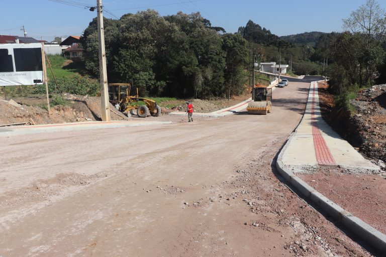 Rua localizada na área central está passando por intervenção. Foto: Assessoria de Imprensa/Prefeitura de Piên