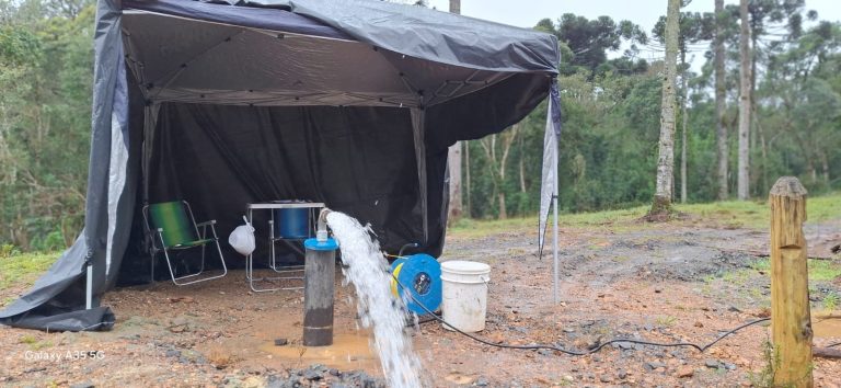 Novo poço foi perfurado e deve atender demandas da comunidade. Foto: Assessoria de Imprensa/Prefeitura de Piên