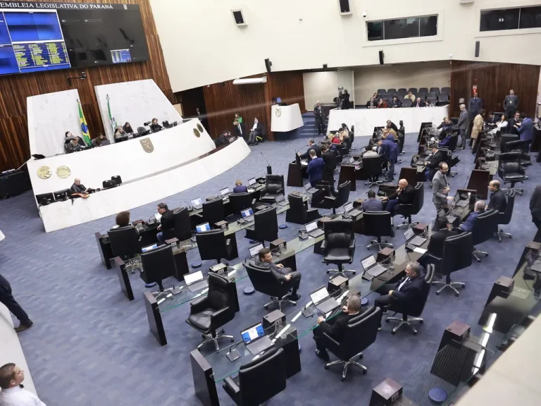 Plenário da Assembleia concluiu a tramitação do texto que trata da proibição de animais com prêmios. Foto: Valdir Amaral/Alep