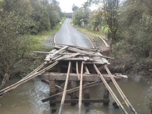 Ponte está interditada para reforma. Foto: Assessoria de Imprensa/Prefeitura de Rio Negro