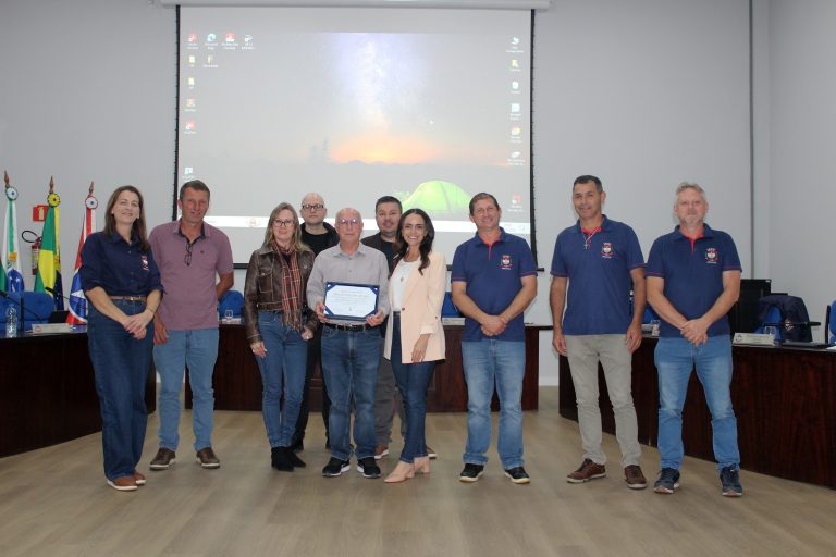Seu Moacir foi homenageado pela câmara de vereadores de Piên. Foto: Arquivo/O Regional