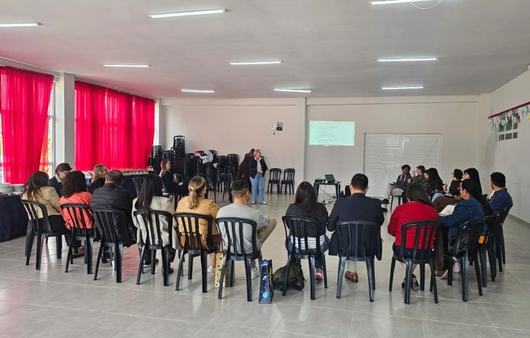 Representantes da saúde participaram da reunião. Foto: Assessoria de Imprensa/Prefeitura de Quitandinha