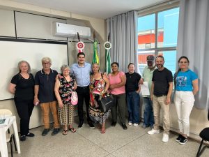 Representantes do município participaram da assinatura do termo. Foto: Assessoria de Imprensa/Prefeitura de Piên