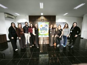 Profissionais da educação desenvolveram o encontro sobre o impacto das telas na infância. Foto: Assessoria de Imprensa/Prefeitura de Contenda