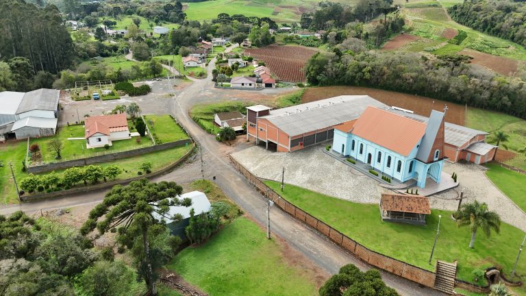 Dois trechos da comunidade serão pavimentados. Foto: Assessoria de Imprensa/Prefeitura de Agudos do Sul