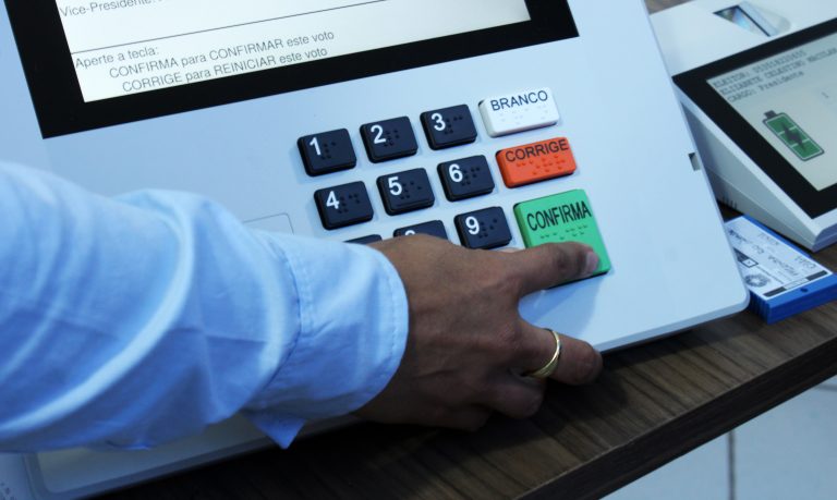 Eleitores vão às urnas neste domingo para a escolha de representantes nas esferas federal e estadual. Foto: Arquivo/O Regional
