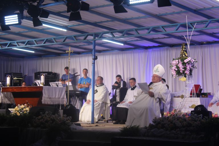 Evento reúne atividades religiosas e homenagens à padroeira do Brasil. Foto: Arquivo/O Regional